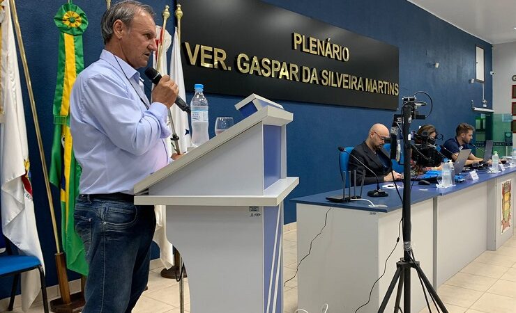 Secretário de Infraestrutura, Leopoldo Farias, explanou sobre ações da pasta na Câmara de Vereadores de São Sepé