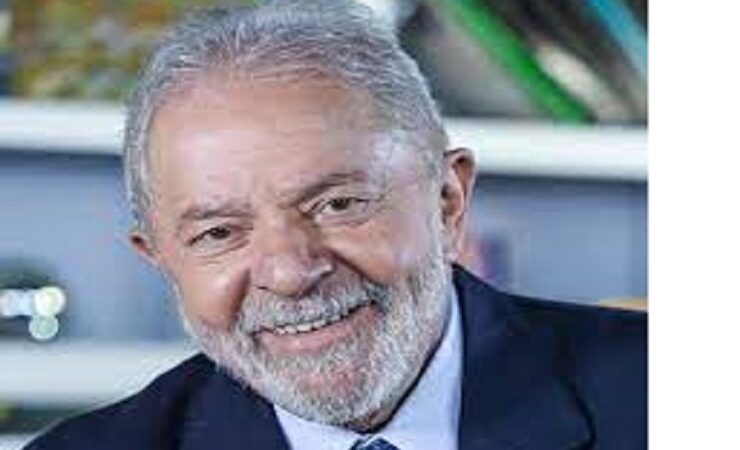 Luiz Inácio Lula da Silva (PT) é o novo presidente da República.