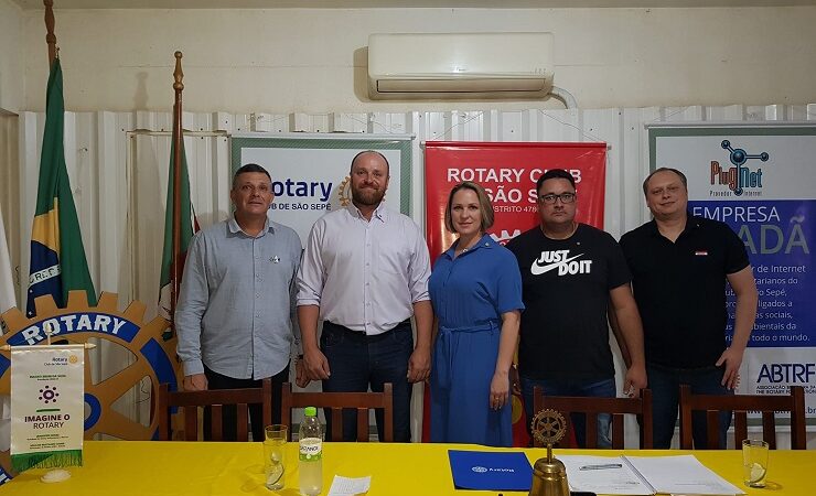 Rotary Club de São Sepé empossa novos integrantes