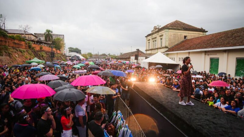 Espírito de Solidariedade em Santa Maria/RS: Marcha para Jesus é diada devido às intensas chuvas