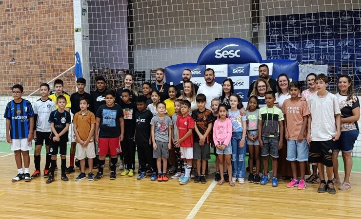 Projeto Esportivo do Sesc beneficia alunos da rede municipal em São Sepé