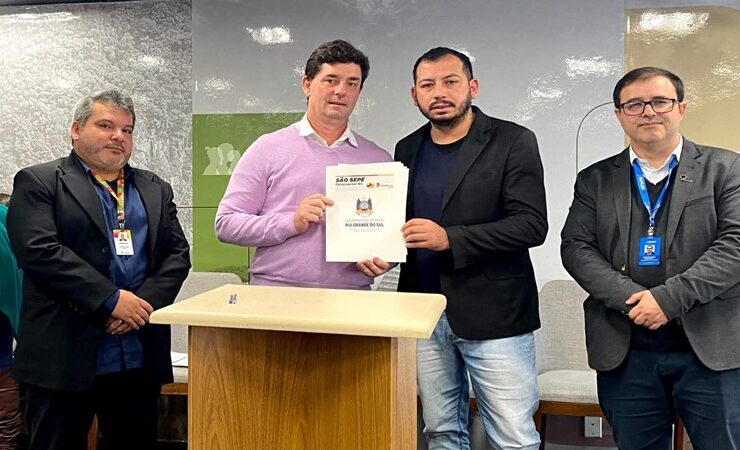 Município  de São Sepé assina convênio para programa de desassoreamento