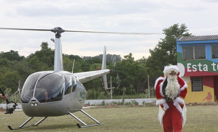 Papai Noel da Afif chegou em grande estilo em São Sepé  na tarde de sábado