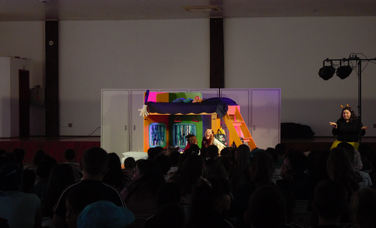 Sicredi Região Centro RS/MG realiza peça teatral ‘’Zum Zum Zum, A União Faz A Vida’’ em São Sepé