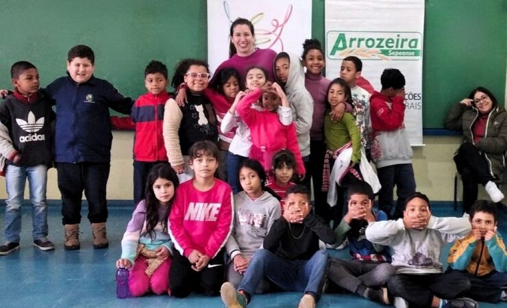 Oficina de Dança Afro e Você da 8a Edição do Circuito Cultural traz alegria e conhecimento para alunos de São Sepé.