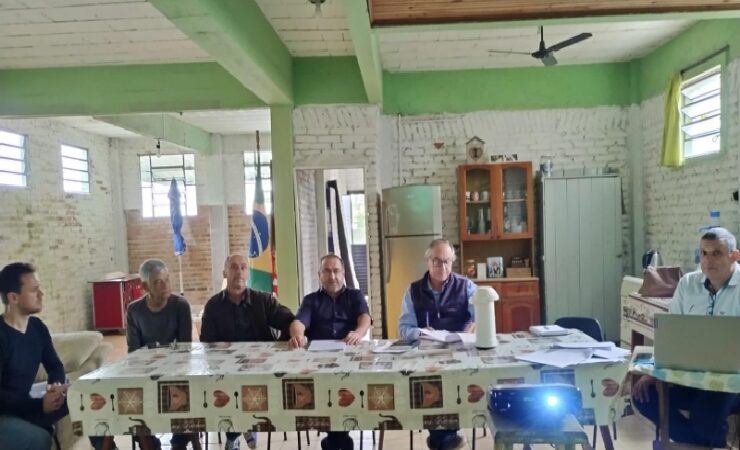 O prefeito eleito Ellwanger segue agenda de reuniões de transição