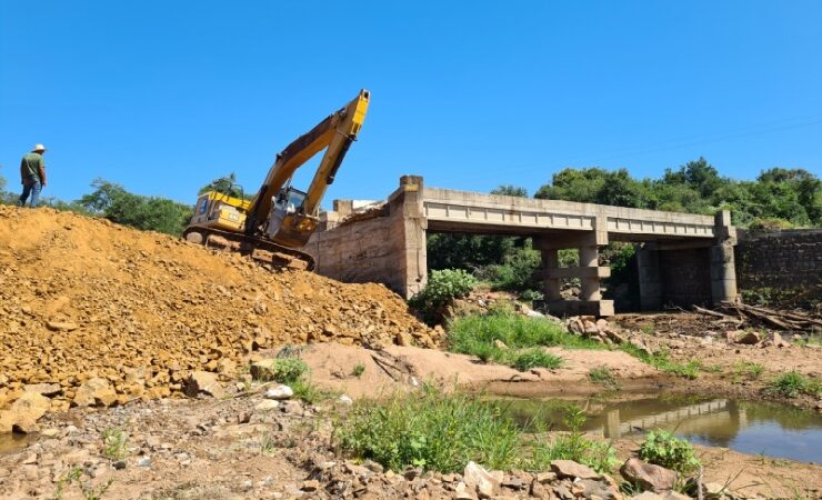 Obras na localidade de São Rafael, interior  de São Sepé/RS,  continuam sendo executadas