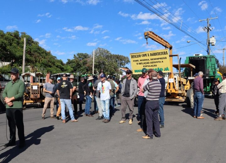 Produtores de Formigueiro/RS realizam ato pacífico por apoio ao agronegócio