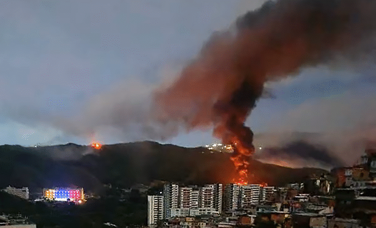 Os EUA atacaram a Venezuela e capturaram o ditador Nicolás Maduro e sua esposa