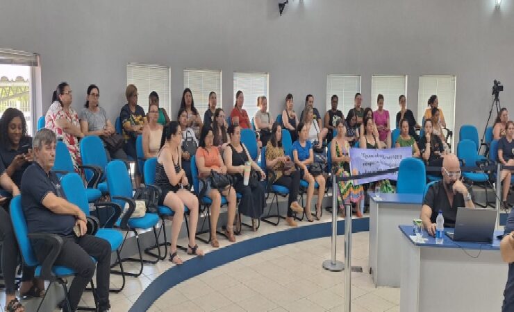 Câmara de Vereadores aprova projeto que autoriza contratações temporárias em Sessão Extraordinária