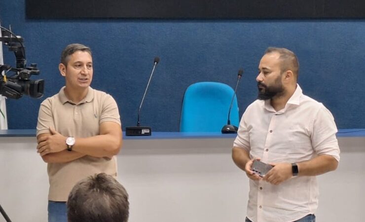 Vereadores recebem empresário do setor calçadista interessado em investir em São Sepé