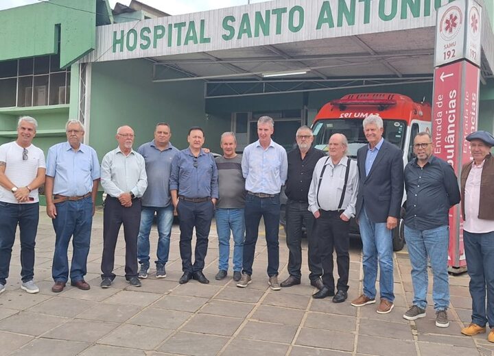 Hospital Santo Antônio recebe visita de deputados e confirma investimento de quase R$ 900 mil para novos leitos