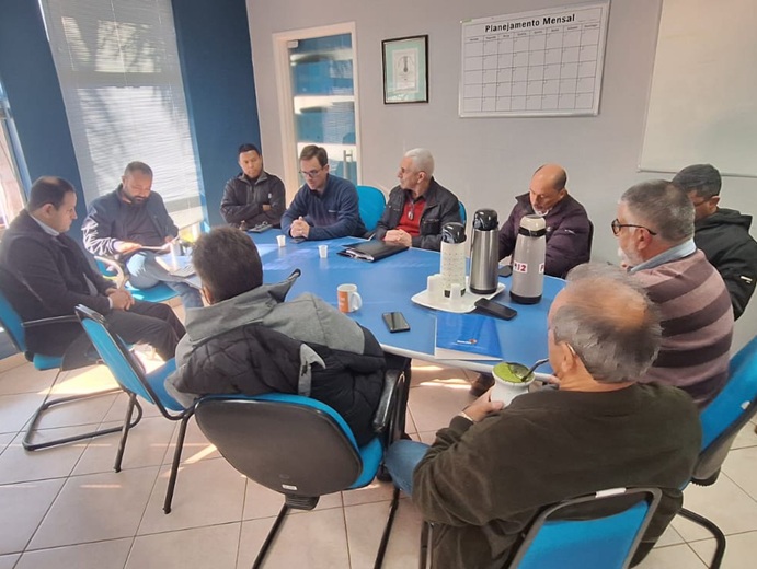 Reunião entre Executivo e vereadores debate parcelamento de débitos previdenciários em São Sepé
