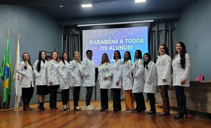 Cerimônia do Jaleco marcou início da trajetória acadêmica de estudantes da área da saúde em São Sepé
