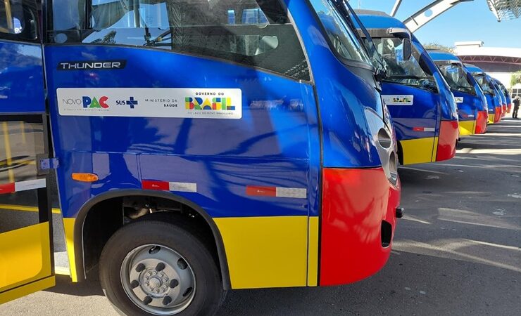 Ministério da Saúde entrega 14 veículos para fortalecer o SUS no Rio Grande do Sul
