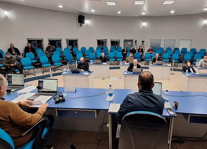 Câmara de Vereadores aprova quatro projetos e uma moção durante sessão ordinária